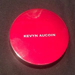 Kevin Aucoin coveted “PRAVELLA” The Creamy Glow